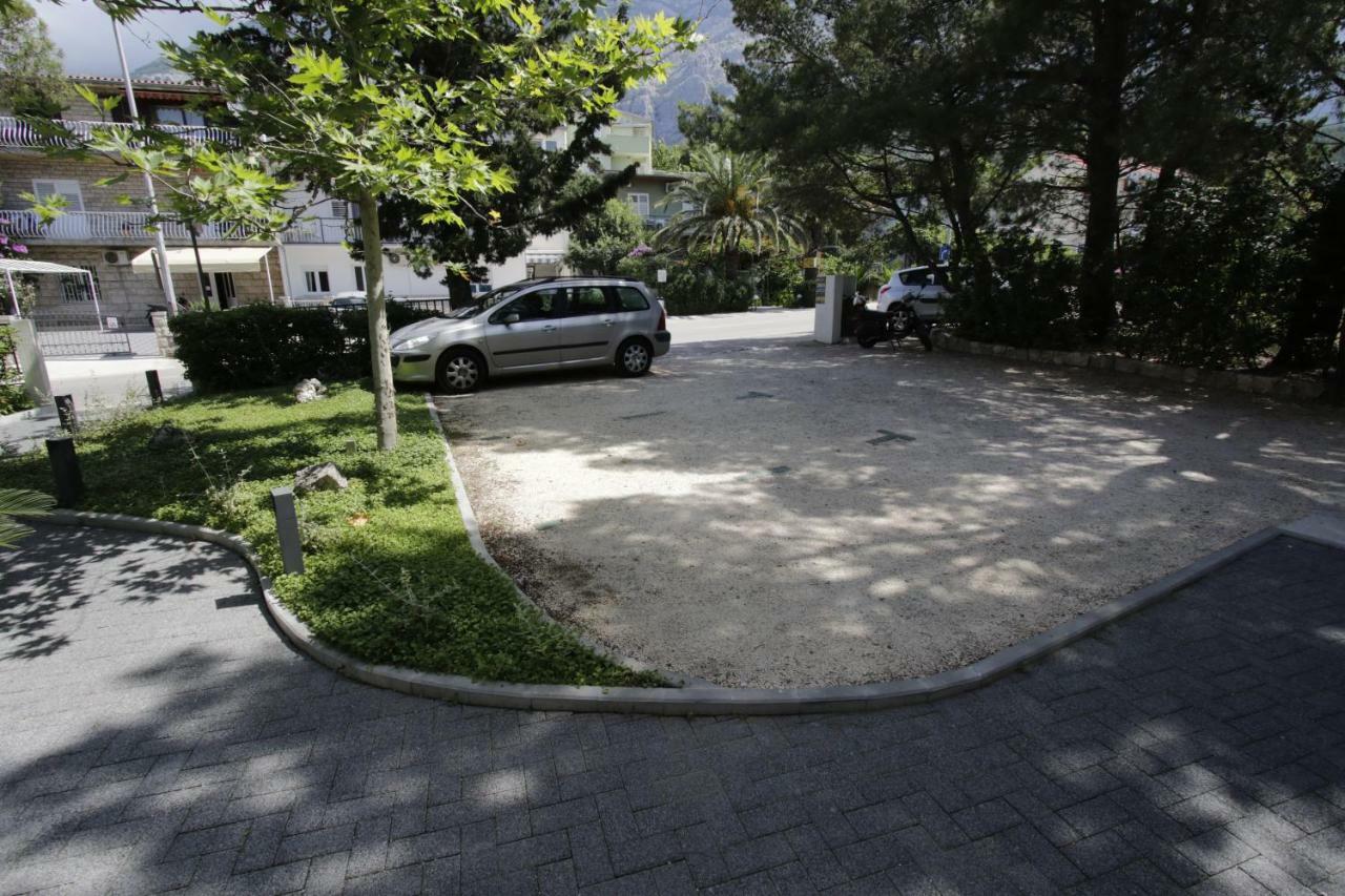מאקרסקה Apartments Besker מראה חיצוני תמונה