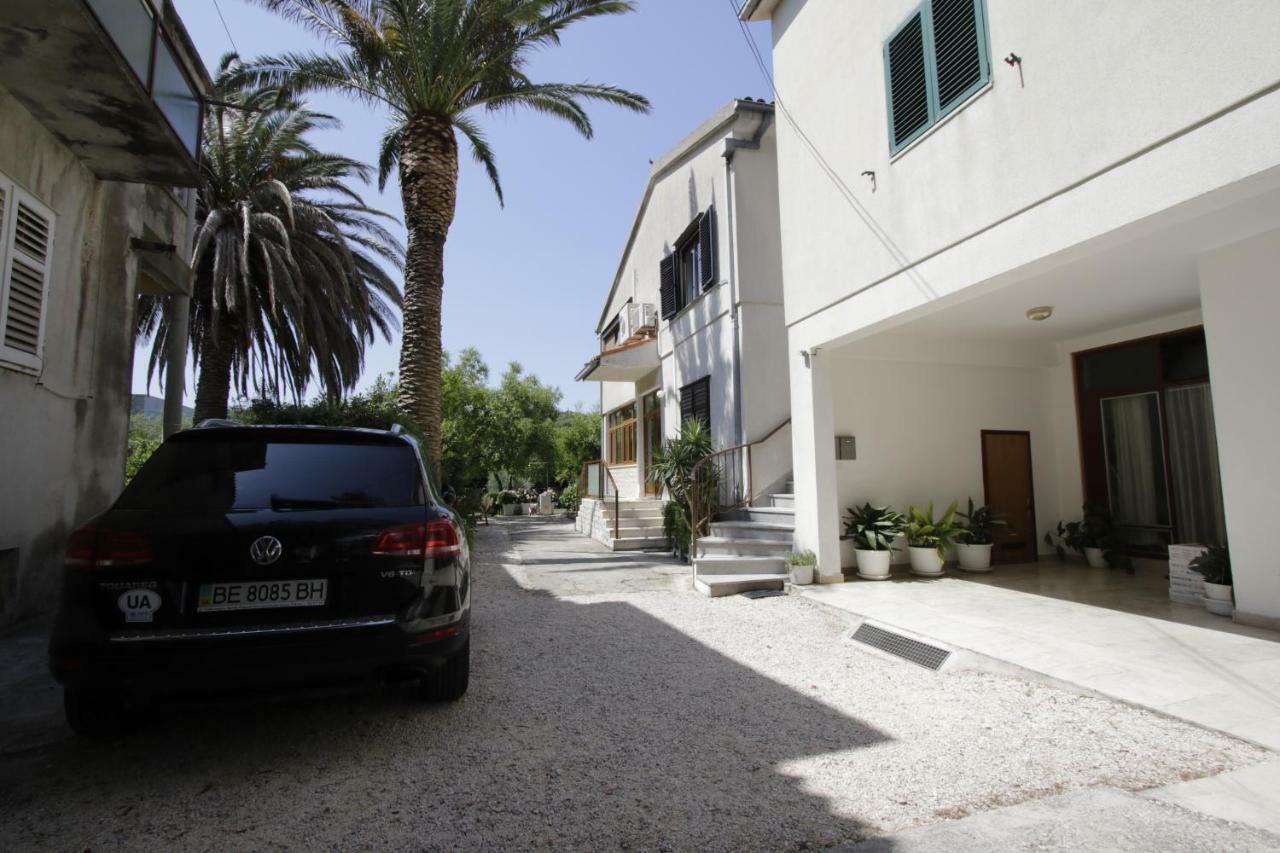 מאקרסקה Apartments Besker מראה חיצוני תמונה