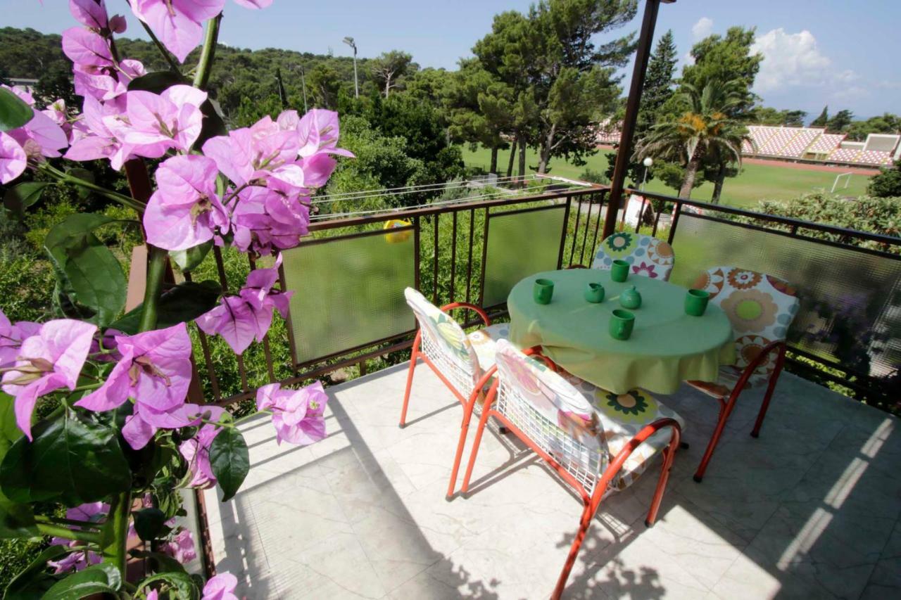 מאקרסקה Apartments Besker מראה חיצוני תמונה