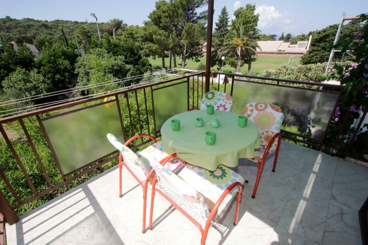 מאקרסקה Apartments Besker מראה חיצוני תמונה